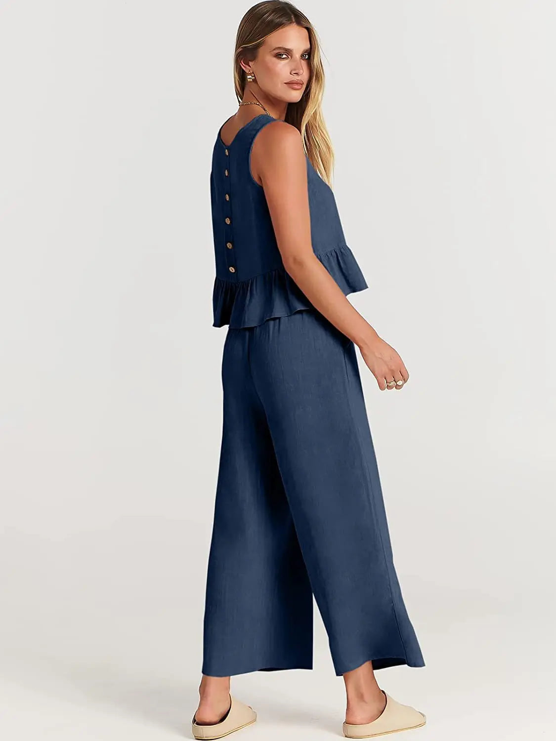 Women's New Summer Suit Solid Color Casual Sleeveless Pleated Round Neck Vest Button Wide Leg Nine-point Pants Two-piece Set