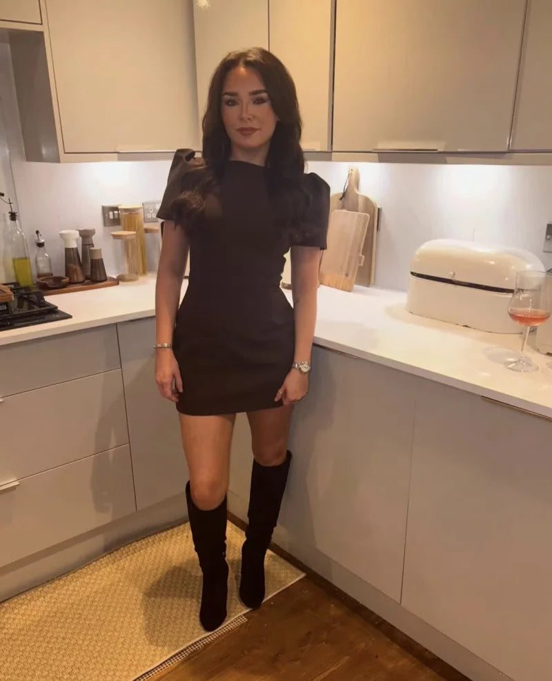 ETJ women's new products are elegant and stylish Short dress with a boat neck and short sleeves with pleats  black dress
