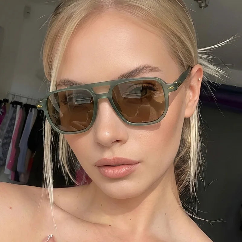 Fashionable square double-barrier sunglasses for men and women, for driving and sun protection