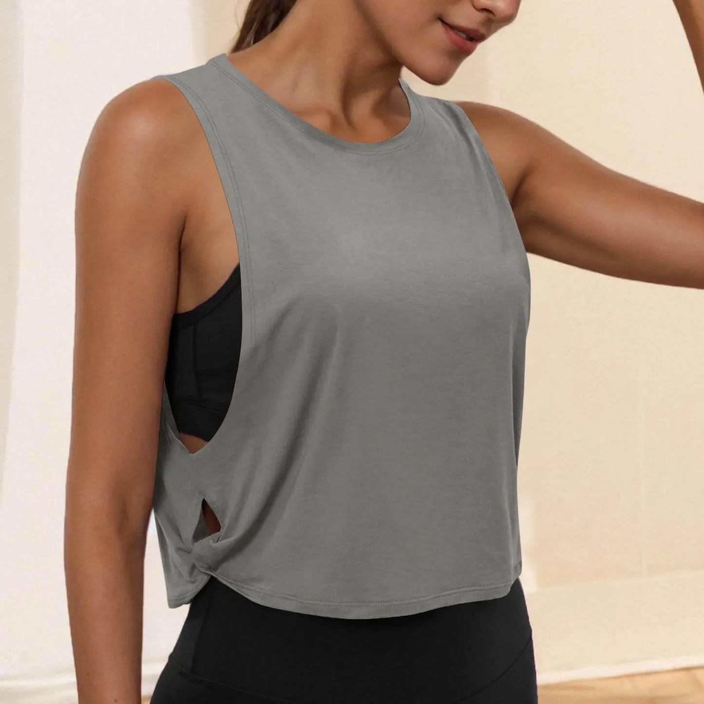 Women Sleeveless Yoga Tops Running Short Tank Crop Top Athletic Vest Breathable Blouse Cover Up Gym Workout Cool T-Shirt