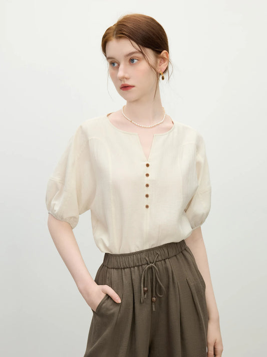 FSLE MInimalism Apricot Style Loose Short-sleeved Women Shirt Summer New Casual Small V-neck Sleeves Slim Top 25FS12246
