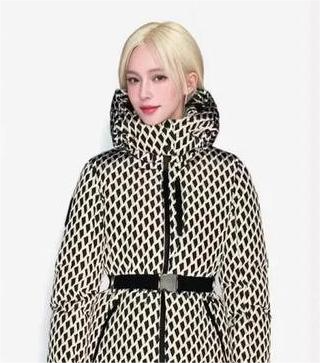 Winter Two Piece Skiing Set Hooded High Waist Padded Sport Parka Jacket Belt Female Thick Warm Pockets Windproof Skiing Pant