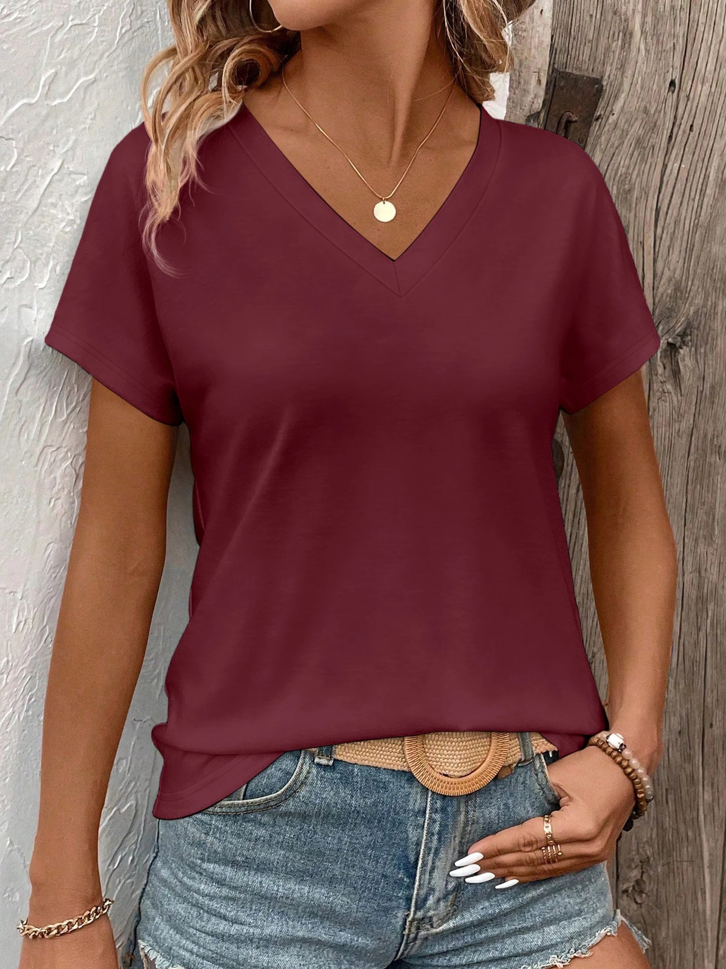 Women's Solid Color V-Neck T-Shirt - Oversized Short-Sleeve, Curved Hem, Soft Fabric, Available in Black, Gray & Navy