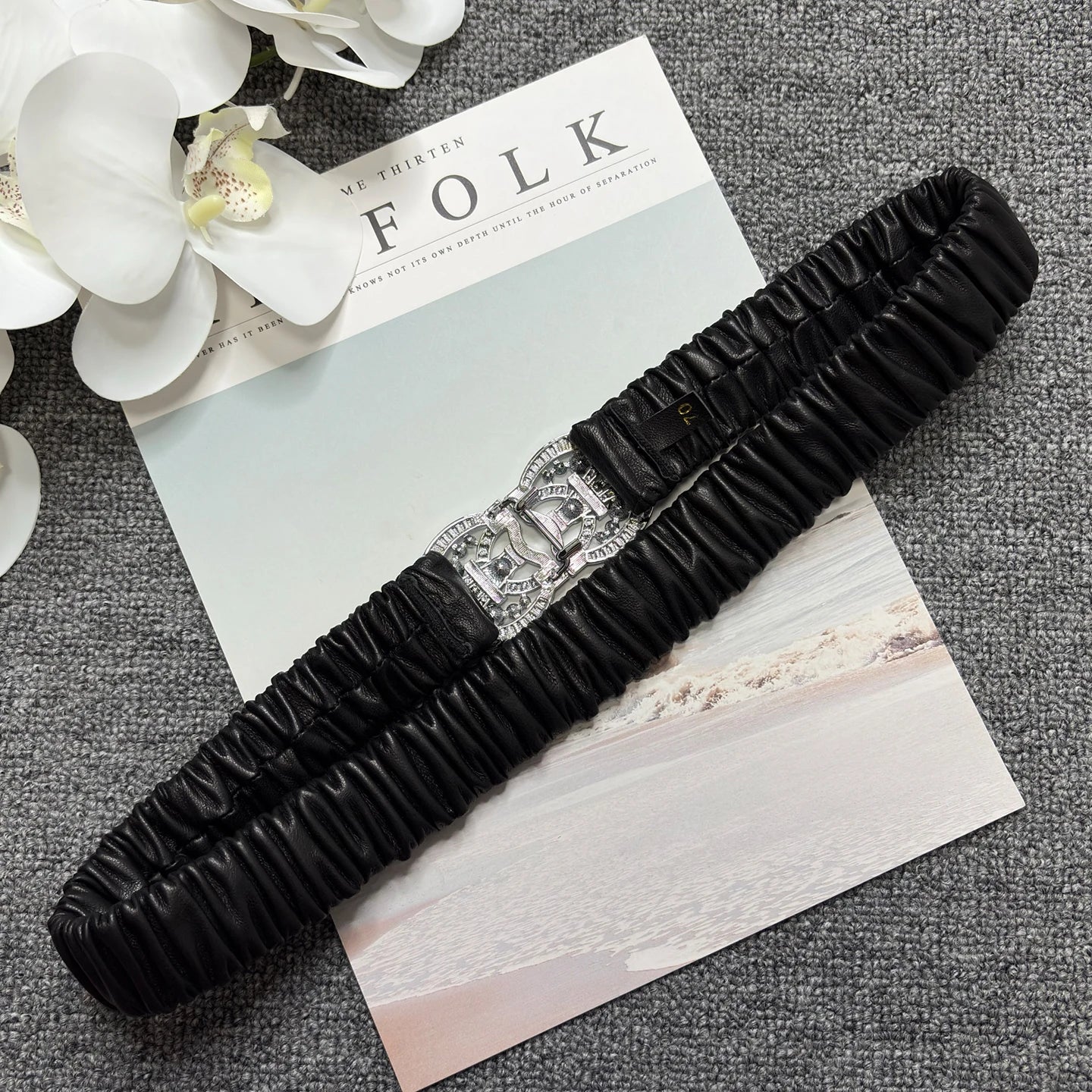 Rhinestone silver buckle sheepskin elastic waistband, elastic diamond buckle waistband, pure white leather soft belt