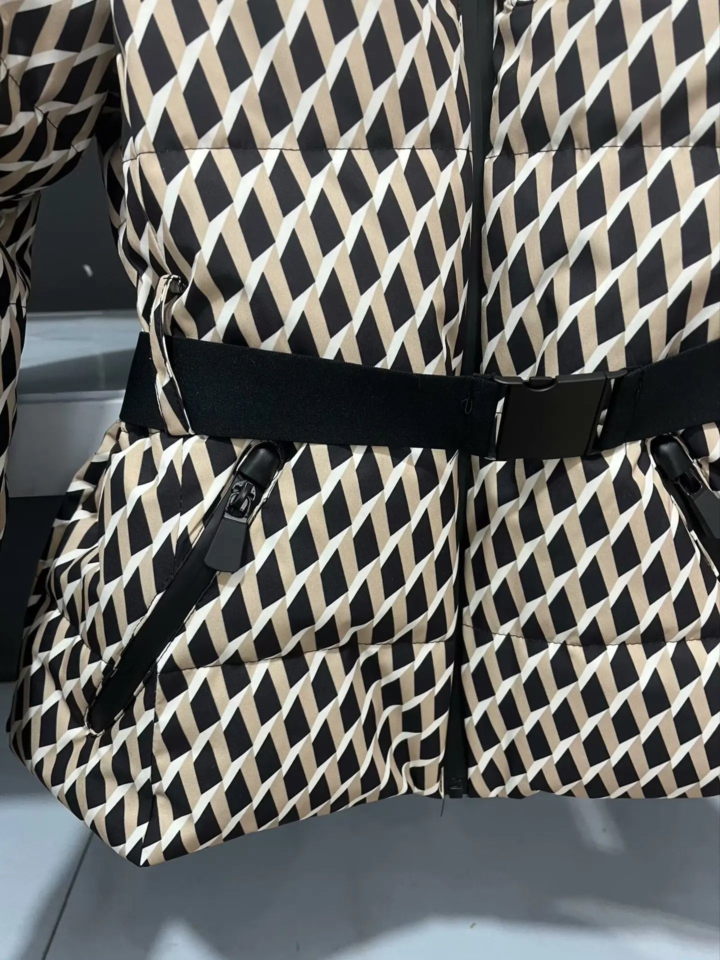 Winter Two Piece Skiing Set Hooded High Waist Padded Sport Parka Jacket Belt Female Thick Warm Pockets Windproof Skiing Pant