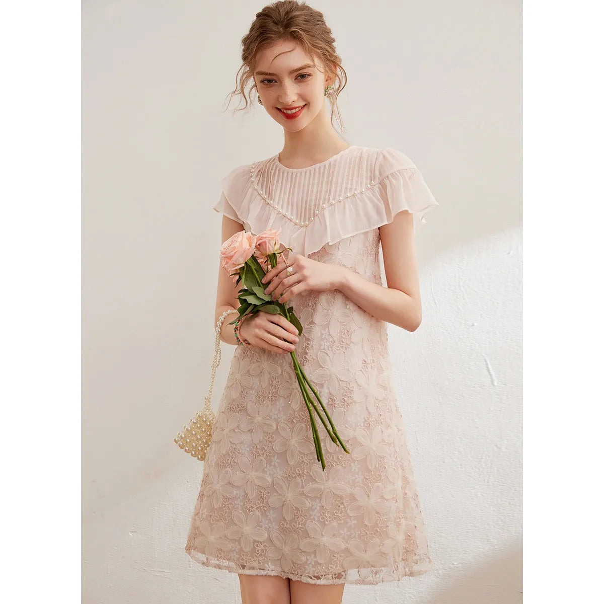 LOUIS YAO Summer Retro Embroidered Bead Skirt Elegant Round Neck Folded Ruffle Short Sleeve Dress