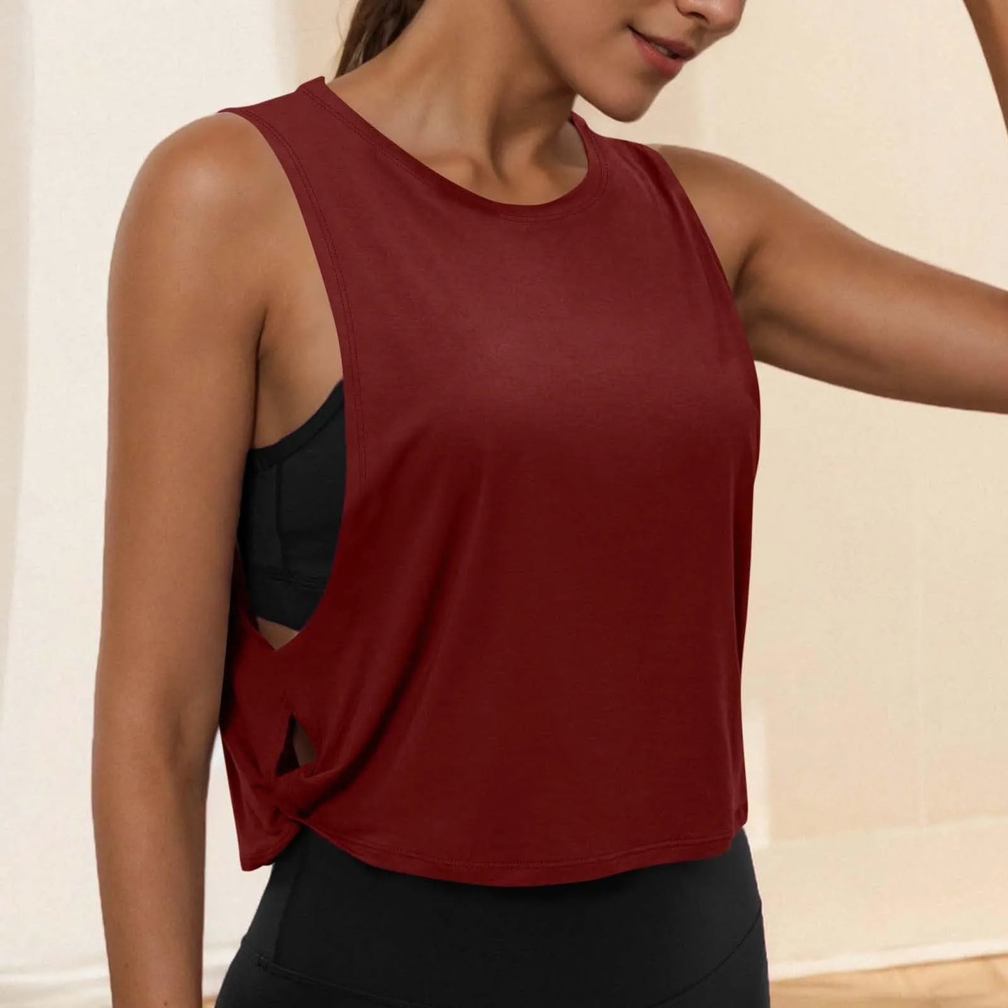 Women Sleeveless Yoga Tops Running Short Tank Crop Top Athletic Vest Breathable Blouse Cover Up Gym Workout Cool T-Shirt