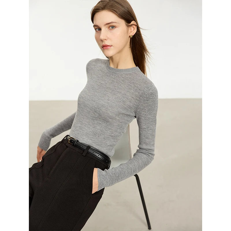 AMII Minimalism Sweater for Women 2026 Winter New Simple Slim Fit High Elastic Turtleneck Warm Solid Pullovers Female 12323075