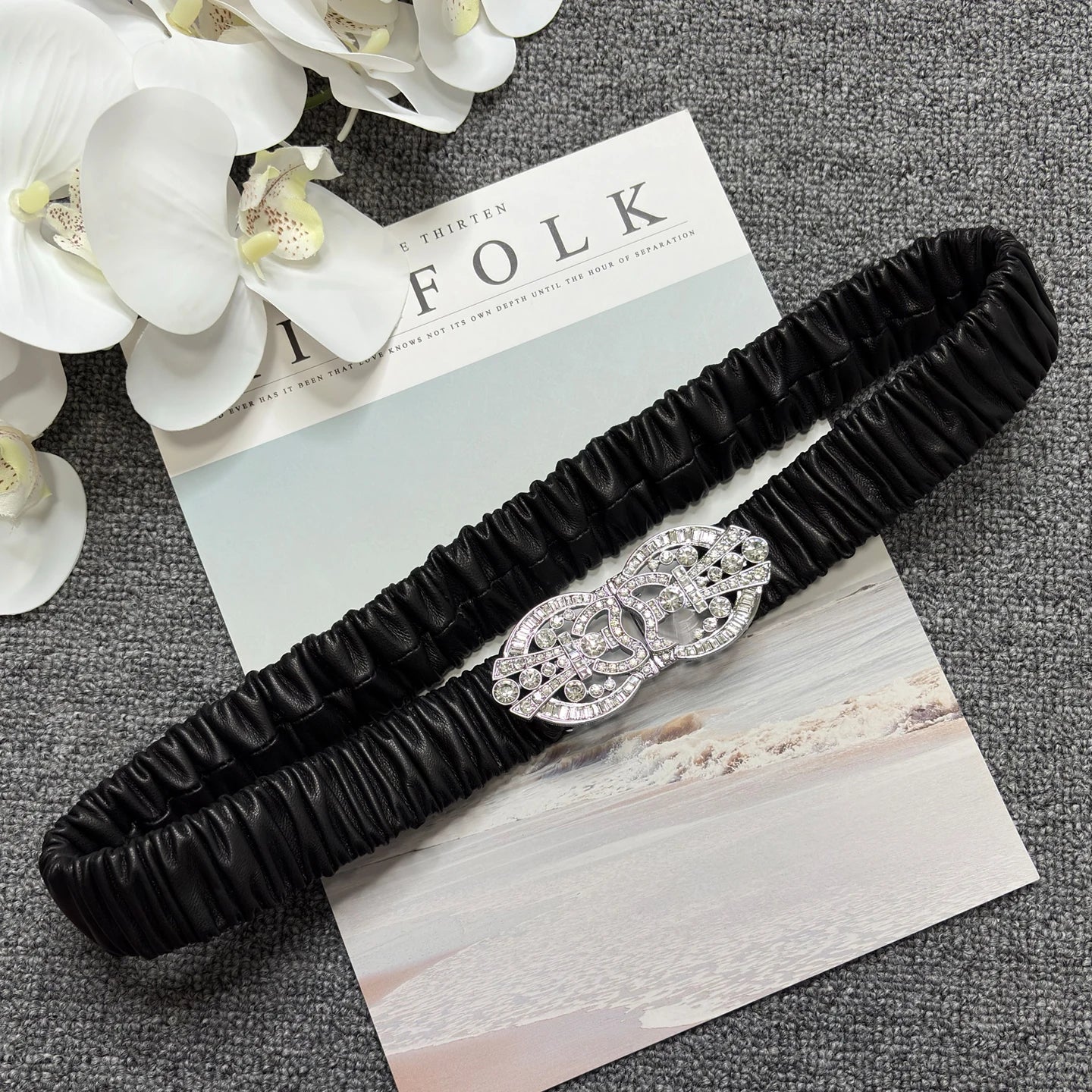 Rhinestone silver buckle sheepskin elastic waistband, elastic diamond buckle waistband, pure white leather soft belt
